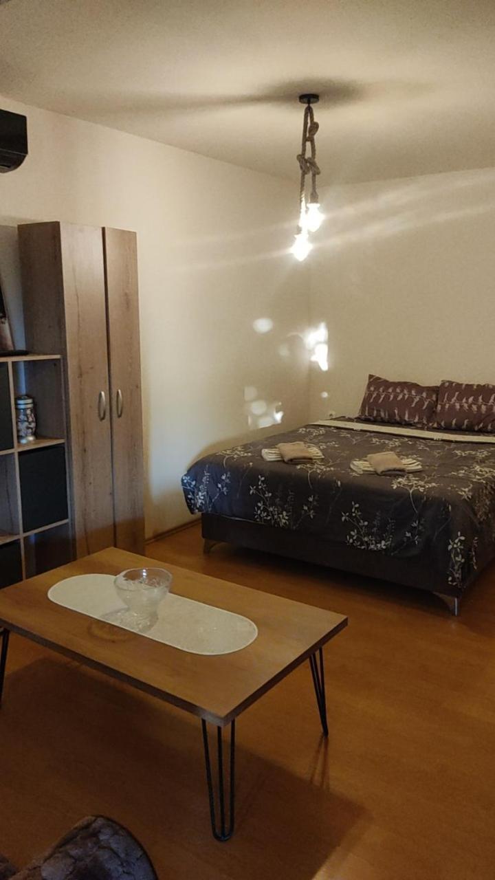 Guest House Stevovski Elshani 외부 사진